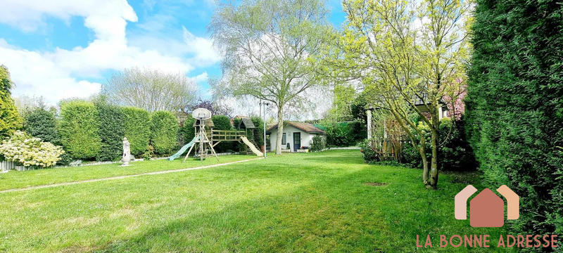 Villa - 220 m² - 6 pièces