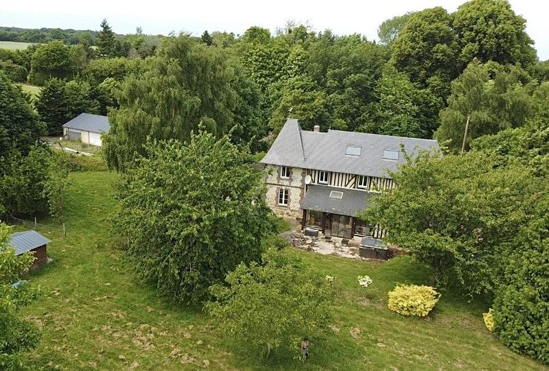 Maison de maîtres - 180 m² - 9 pièces