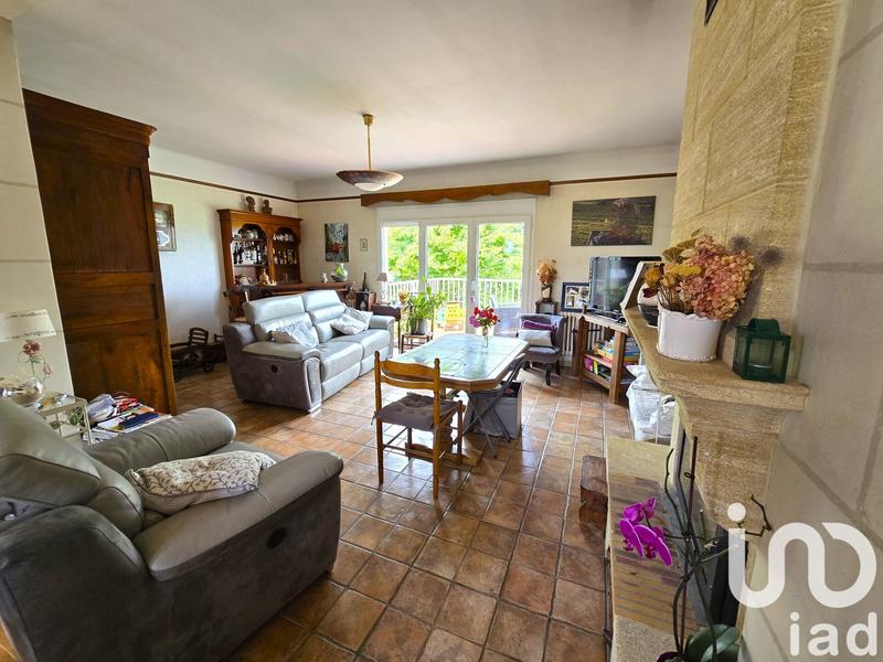 Maison - 183 m² - 7 pièces