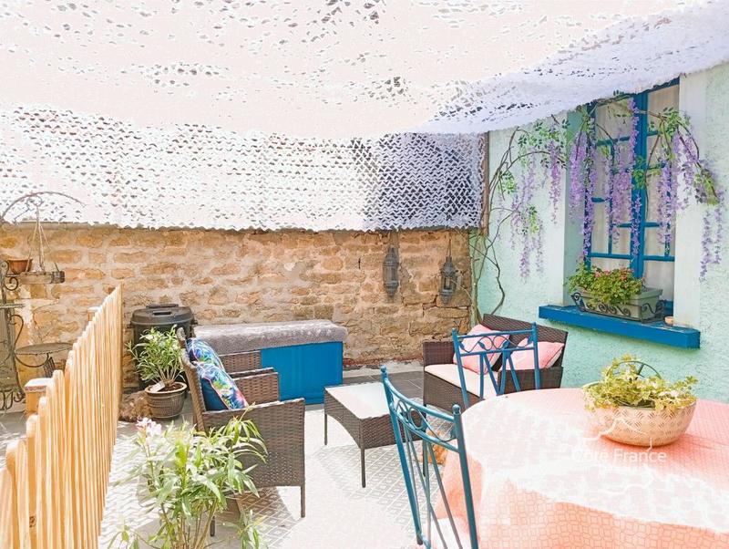 Maison chambre d'hôtes - 325 m² - 16 pièces