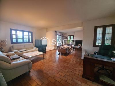 Maison - 142 m² - 5 pièces