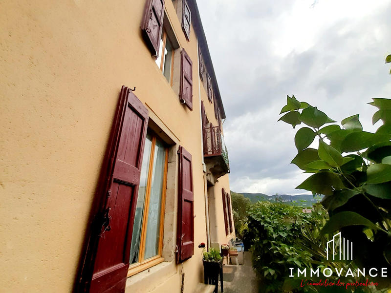 Maison - 350 m² - 16 pièces