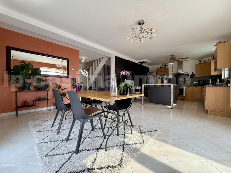 Villa - 126 m² - 5 pièces