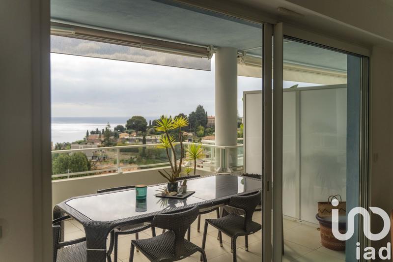 Appartement - 92 m² - 3 pièces