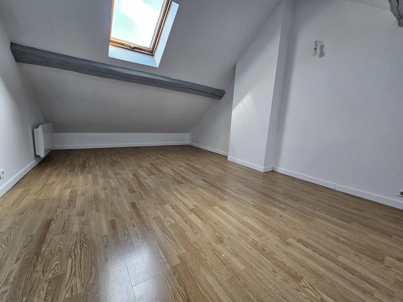 Appartement - 89 m² - 5 pièces