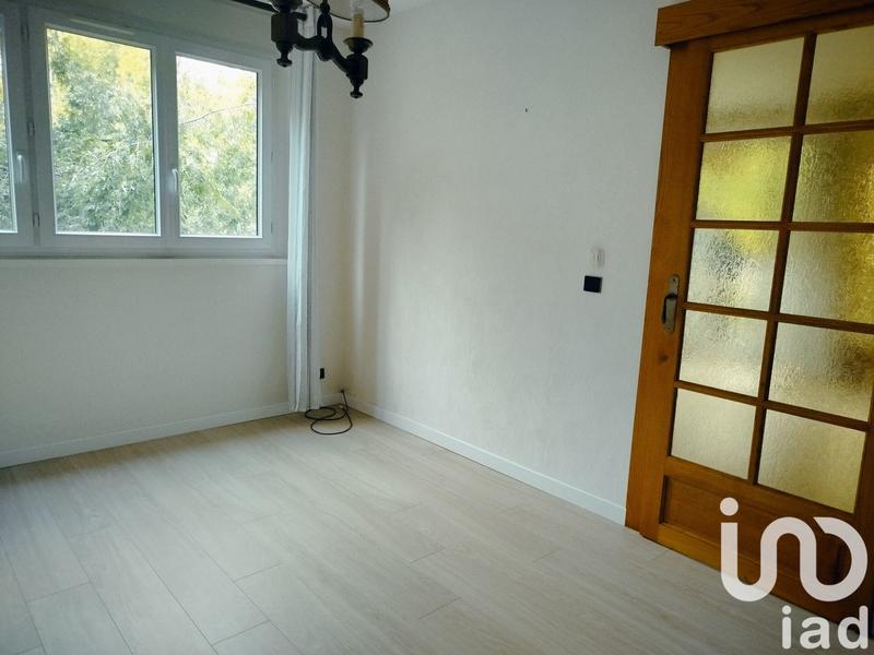 Appartement - 100 m² - 5 pièces