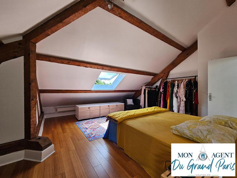 Appartement - 100 m² - 5 pièces