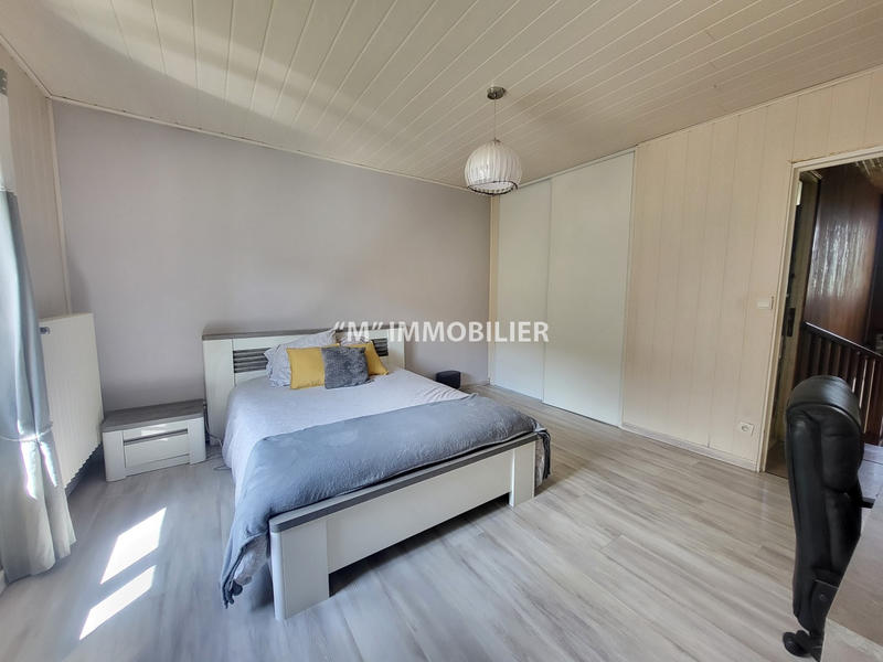 Maison - 107 m² - 4 pièces