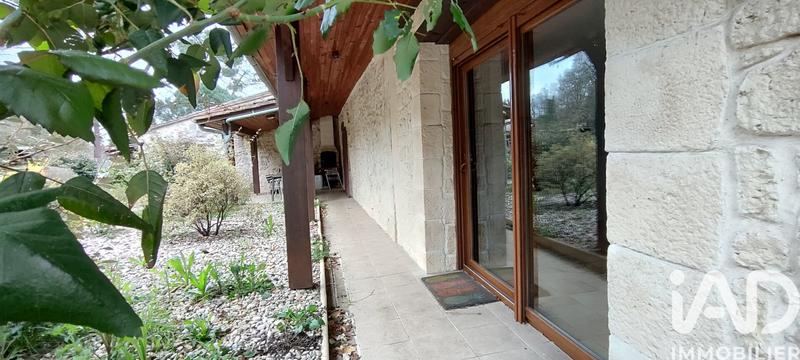 Maison - 479 m² - 15 pièces