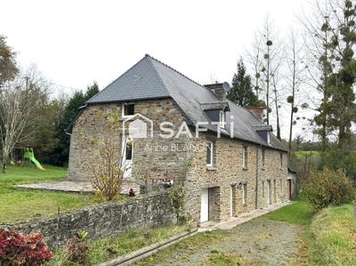 Maison - 140 m² - 7 pièces