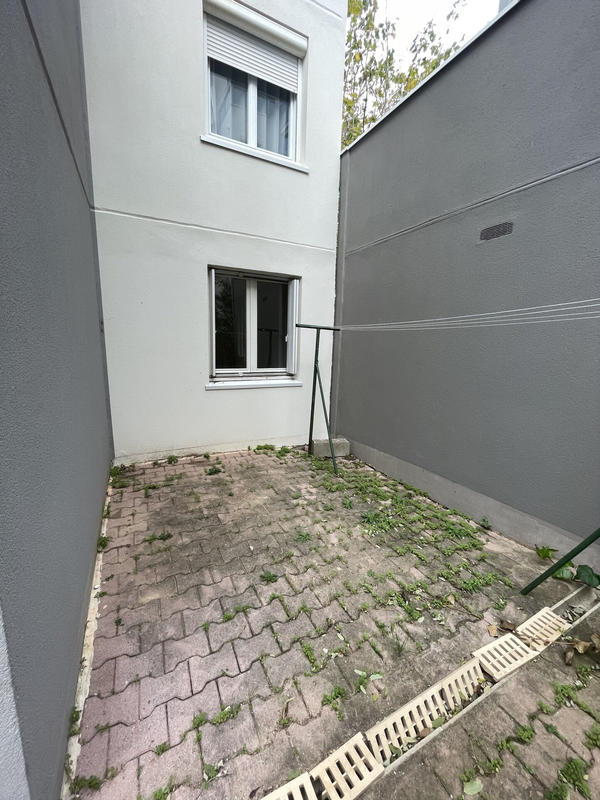 Appartement - 96 m² - 4 pièces