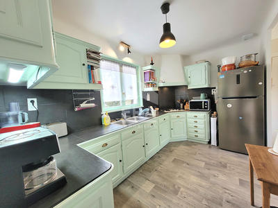 Maison - 102 m² - 4 pièces