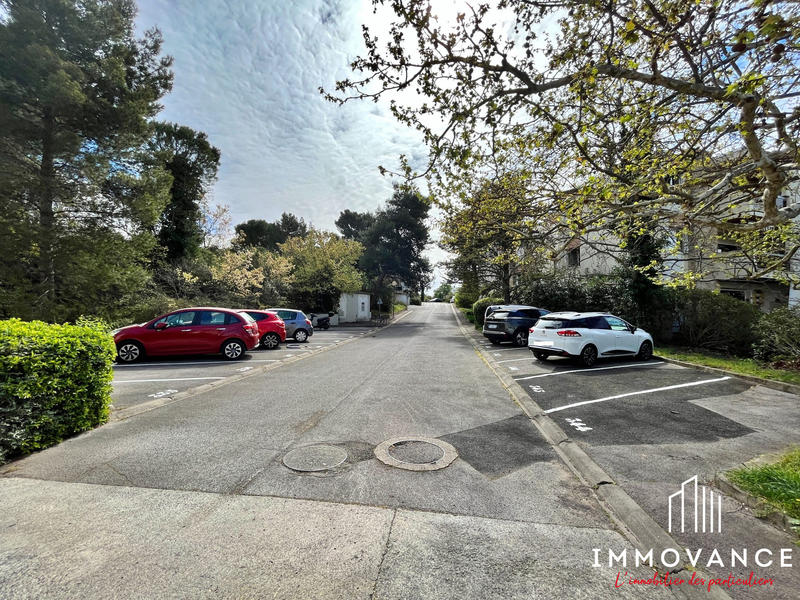 Parking / Garage - 46 m²