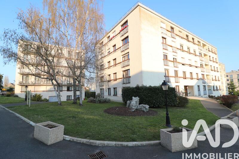 Appartement - 79 m² - 4 pièces