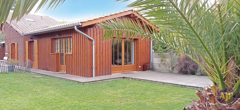 Maison - 188 m² - 7 pièces