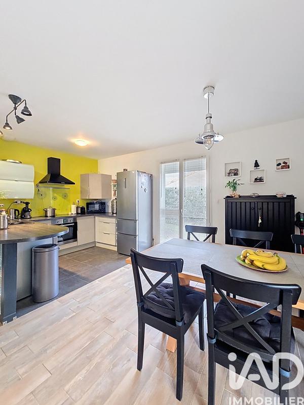 Maison - 88 m² - 4 pièces