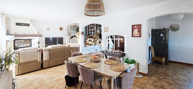 Maison - 250 m² - 10 pièces