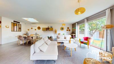 Maison contemporaine - 139 m² - 5 pièces