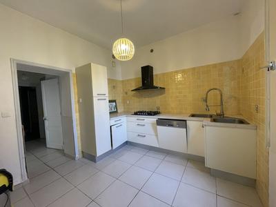 Maison traditionnelle - 153 m² - 7 pièces