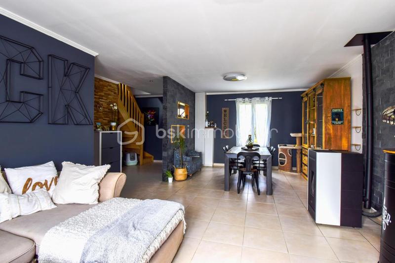 Maison - 158 m² - 7 pièces