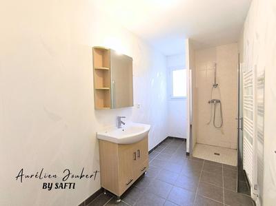 Maison - 91 m² - 3 pièces