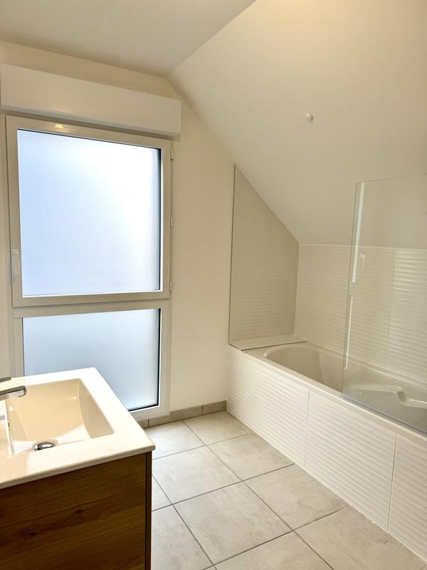 Maison - 82 m² - 4 pièces