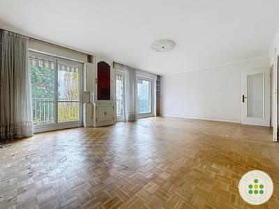 Appartement - 81 m² - 4 pièces