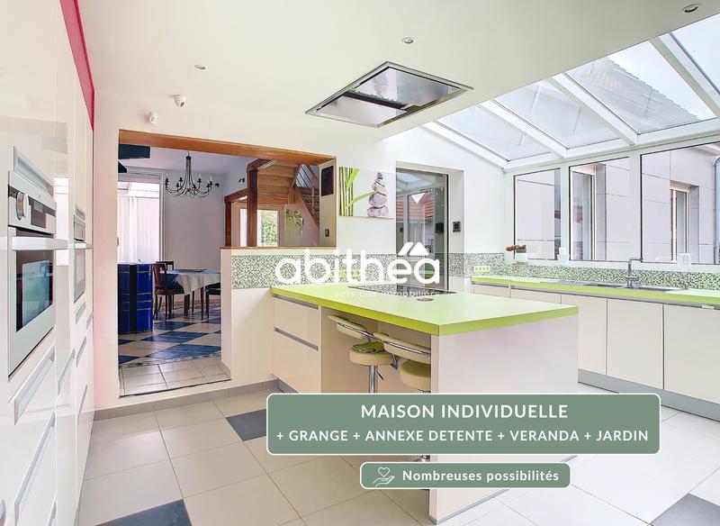 Maison - 182 m² - 6 pièces