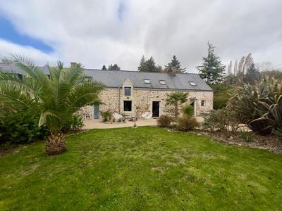 Maison - 124 m² - 6 pièces