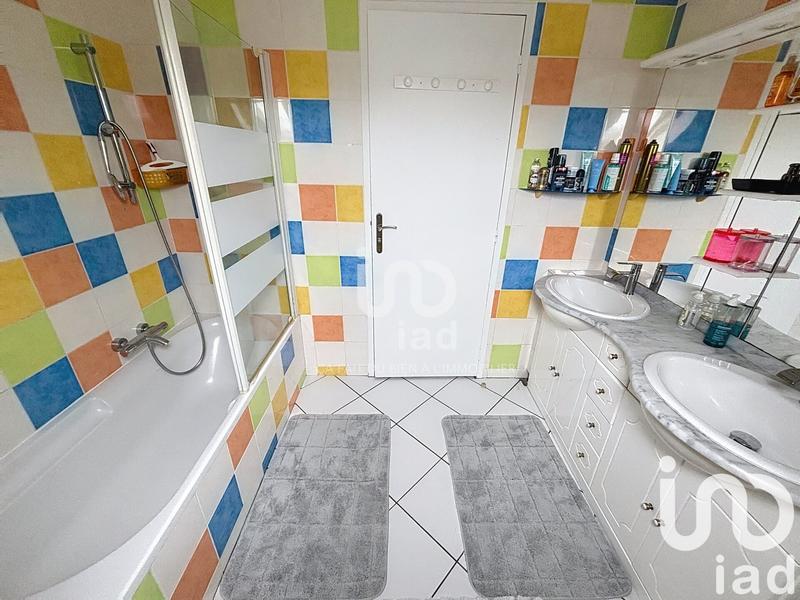 Maison - 105 m² - 6 pièces