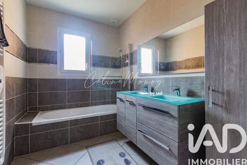 Maison - 108 m² - 4 pièces