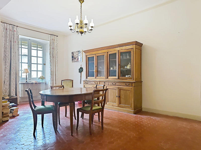 Appartement - 140 m² - 4 pièces