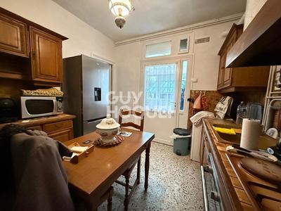 Maison - 86 m² - 5 pièces