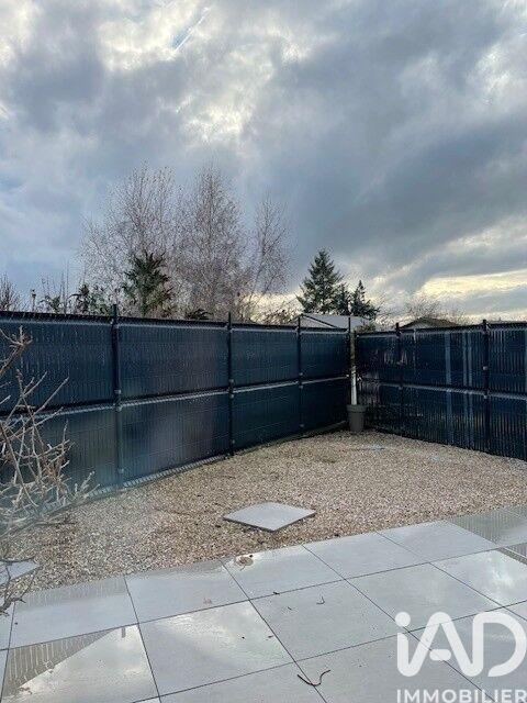 Maison - 92 m² - 5 pièces