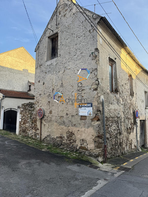 Maison - 100 m² - 3 pièces