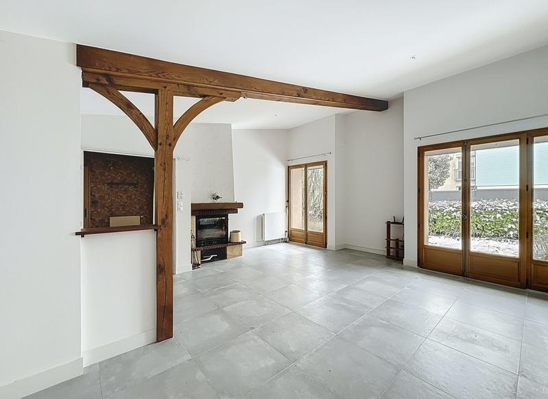 Maison - 110 m² - 6 pièces