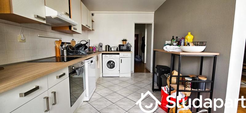 Chambre - 10 m² - 1 pièce