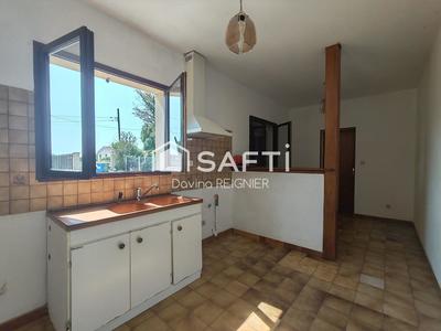 Maison - 94 m² - 5 pièces