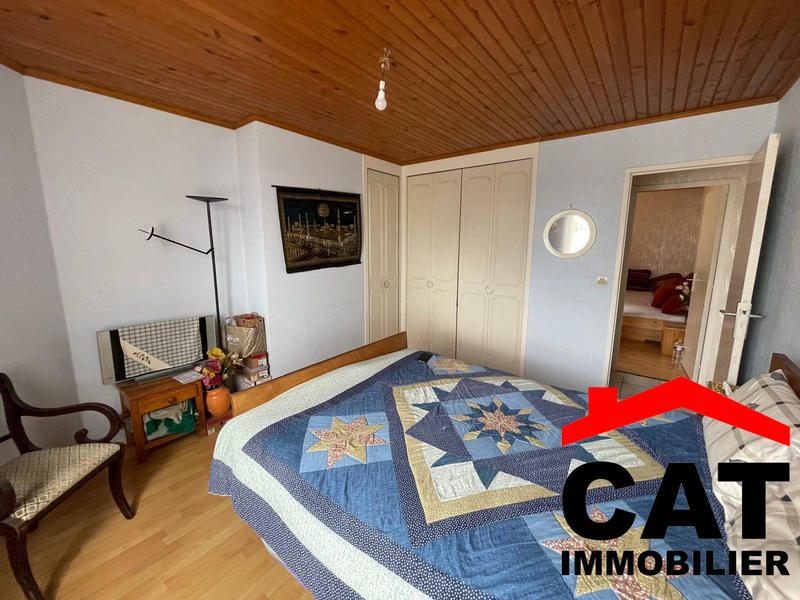 Maison traditionnelle - 98 m² - 6 pièces