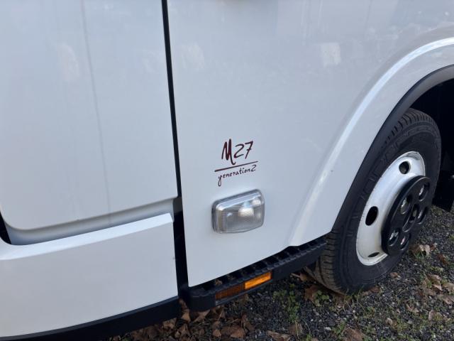 Isuzu M27 Gen 2 3.0l 150ch Bvm Benne Acier Cabreta + Coffre Mi Hauteur + Panier