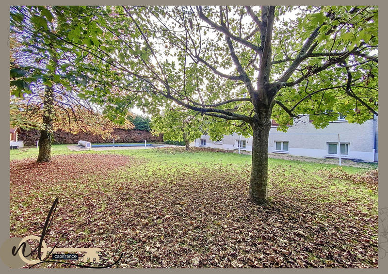 Maison - 200 m² - 8 pièces