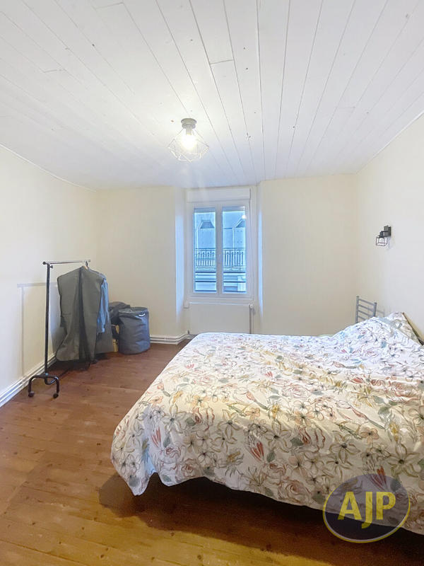 Maison - 82 m² - 3 pièces