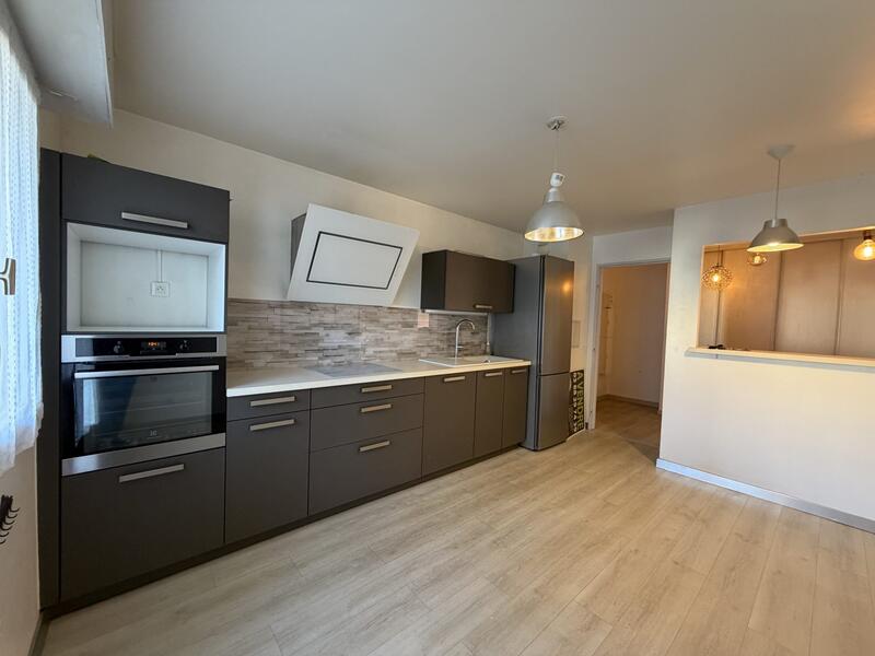 Appartement - 74 m² - 2 pièces