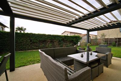 Maison - 97 m² - 5 pièces