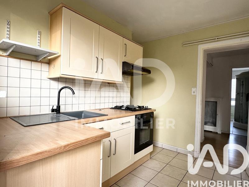 Appartement - 72 m² - 3 pièces