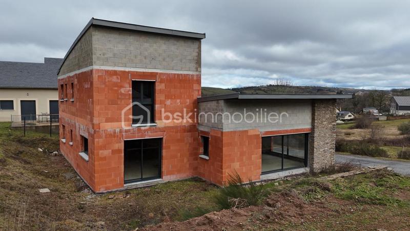 Maison d'architecte - 202 m² - 3 pièces