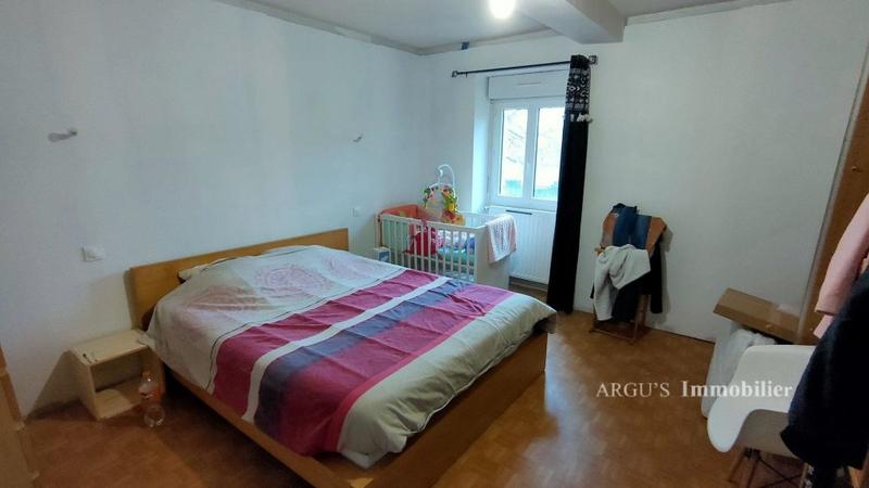 Maison - 260 m² - 5 pièces