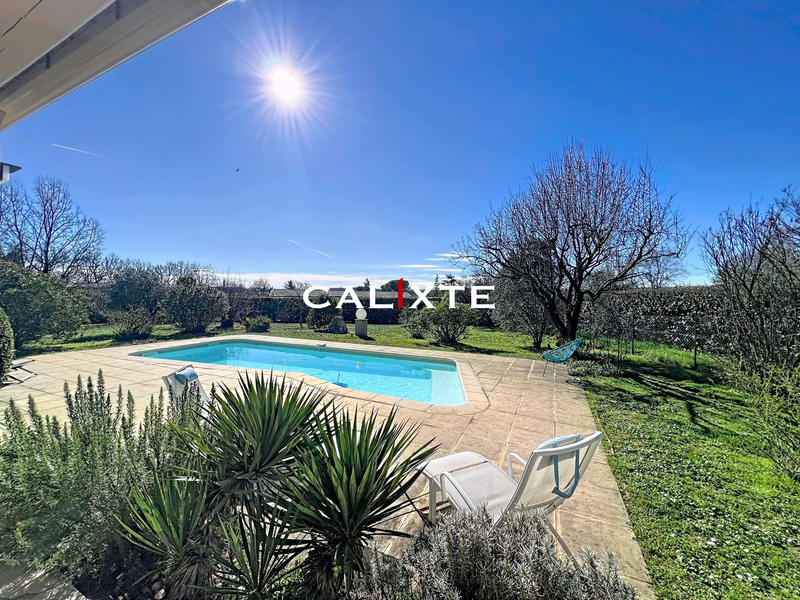 Maison - 98 m² - 4 pièces