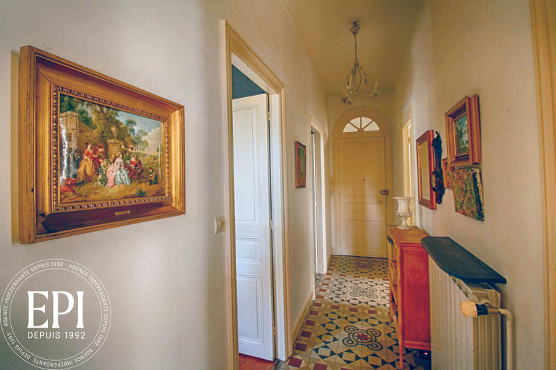 Appartement - 138 m² - 5 pièces