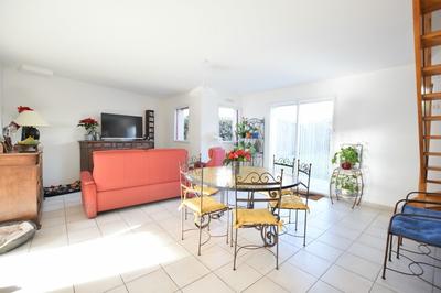 Maison - 115 m² - 6 pièces